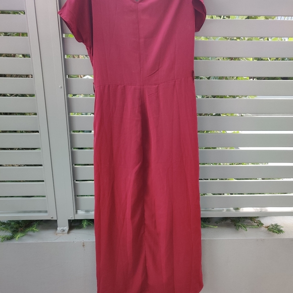 Burgundy dress - Picture 4 of 11